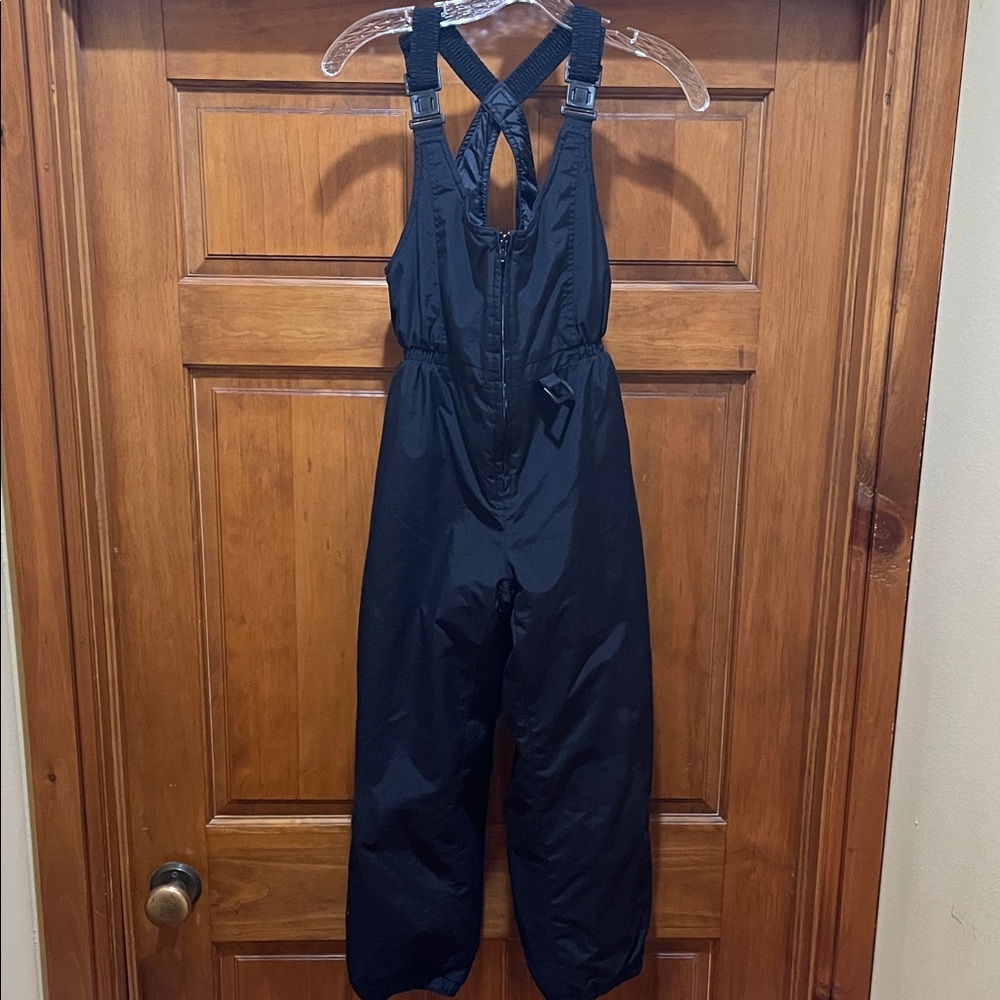 Chalet girls size 12 Black Snow Bib Overalls. Great condition.